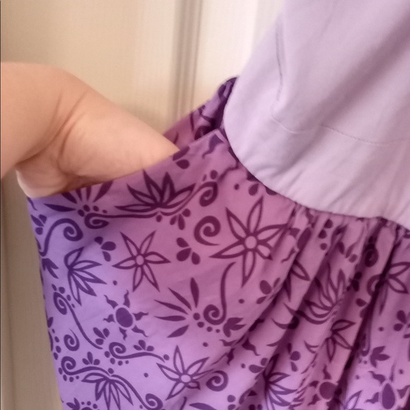 Tangled inspired Torrid dress with pockets - Picture 2 of 5